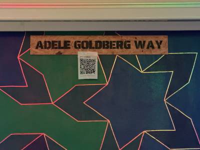  Sign "Adele Goldberg Way" 